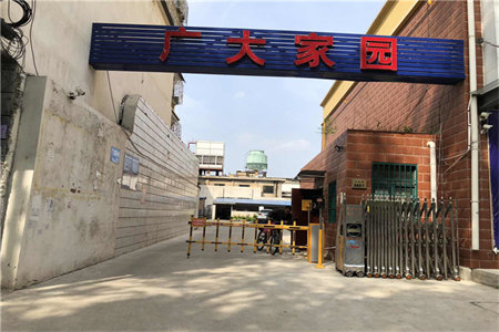 皇家半岛3室2厅2卫140㎡拎包入住装修未住